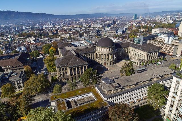 News Photo 1 - Europe - Education - 20620194zurich