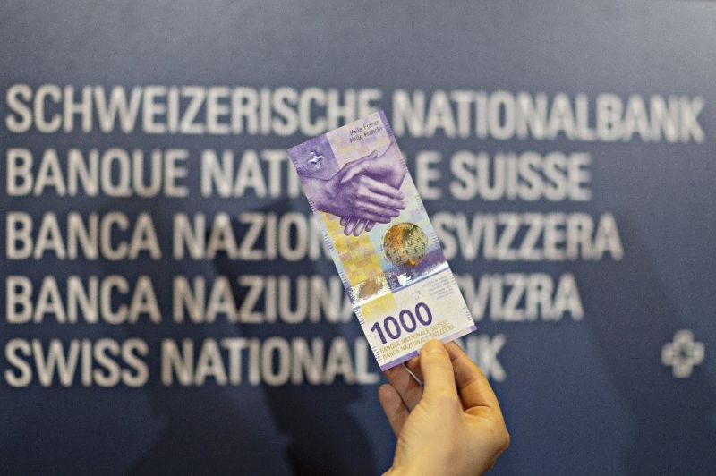 News Photo 6 - Europe - Finance - 21120196swiss