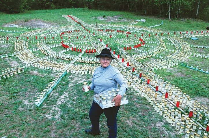 News Photo 1 - Germany - Otta Nottathil - 21520201candles