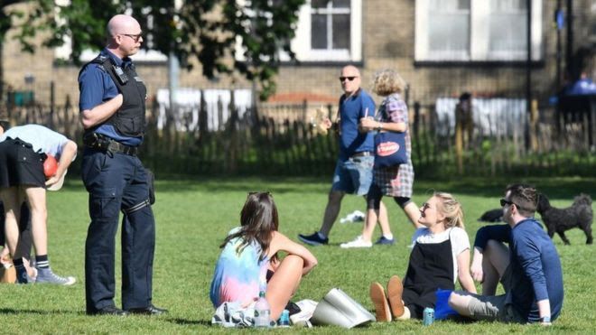 News Photo 1 - U.K. - Otta Nottathil - 9920206gatherings