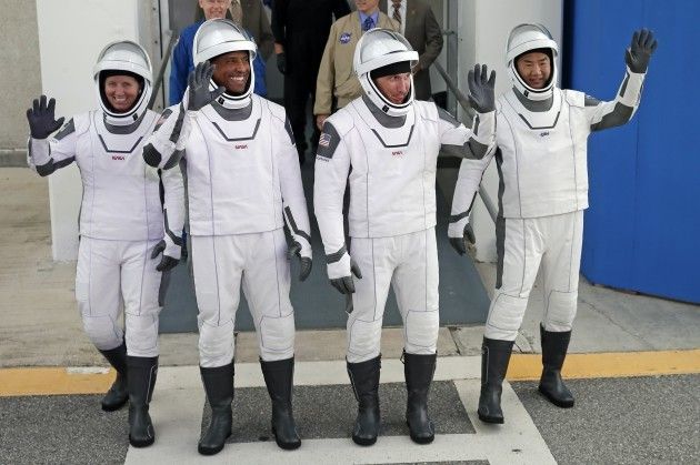 News Photo 1 - America - Otta Nottathil - 171120206spacex