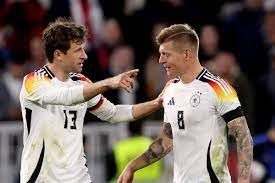 News Photo 1 - Germany - Sports - germany_france_football_report