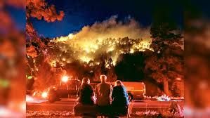 News Photo 1 - America - Cinema - hollywood_wildfire