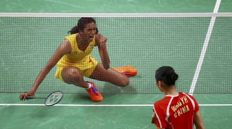 Photo #2 - India - Sports - pv_sindhu_lost_olympics_gold