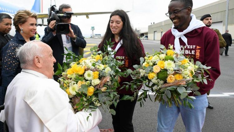 Photo #2 - Europe - Otta Nottathil - pope_francis_landed_in_luxemberg_sept_26_2024