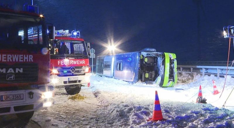 Photo #1 - Germany - Otta Nottathil - flixbus_accident_2_dead