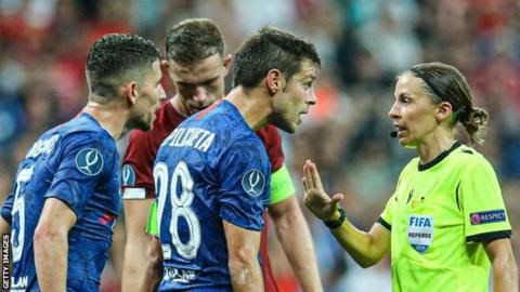 News Photo 1 - U.K. - Sports - 16820192referie
